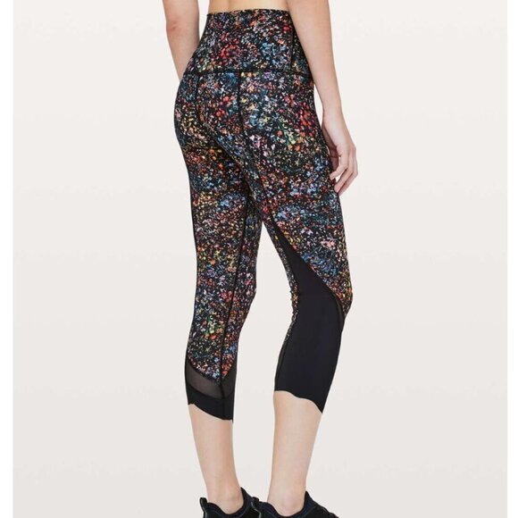 lululemon athletica Pants - Lululemon Women's Multicolor Wunder Under Crop Scallop Leggings